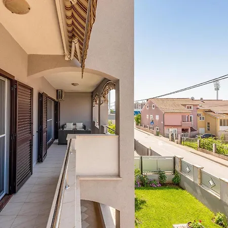 20 Apartment